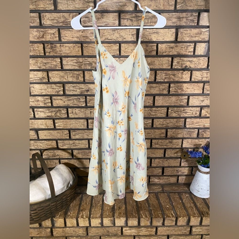 Spaghetti strap flora sun dress‎ amond apparel